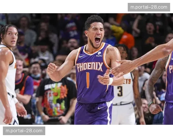 太阳客场掀翻国王迎两连胜 布克复出状态平平格林20分救主